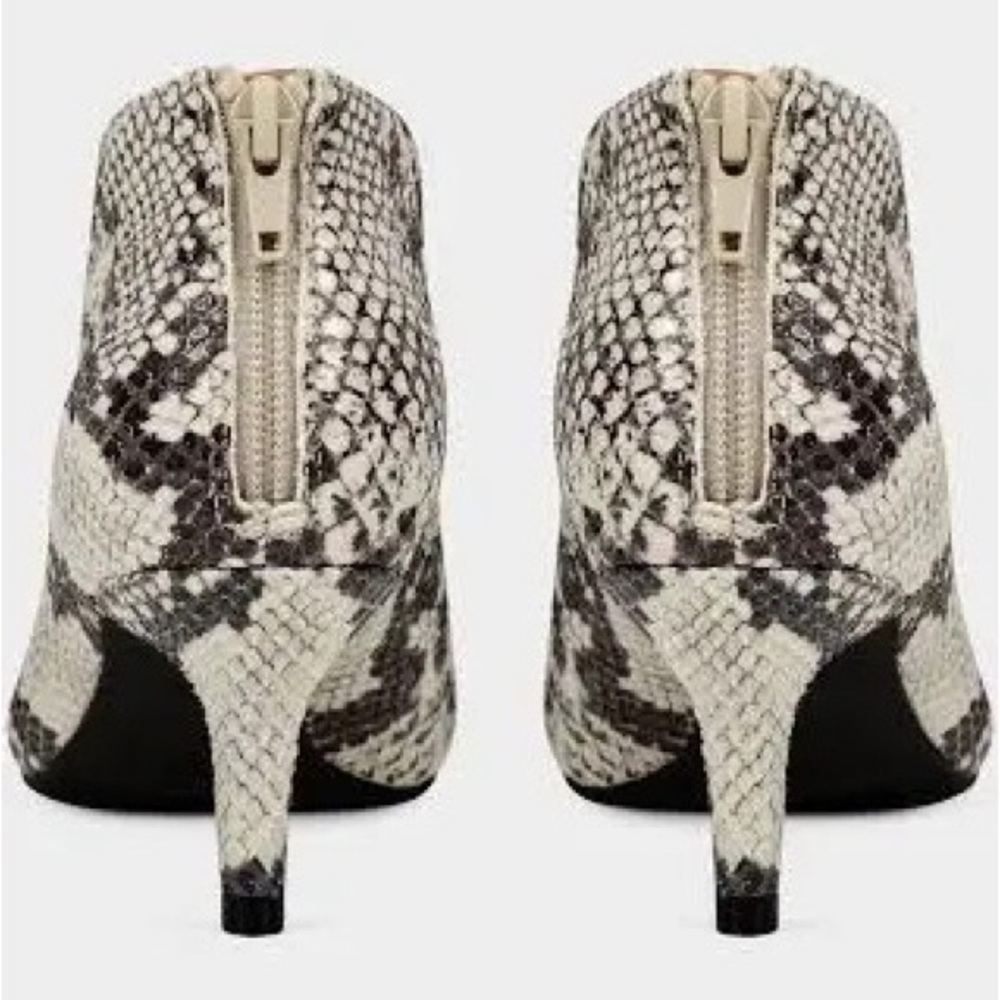 Aerosoles womens ankle boots, size: 6m, NWOT. - Picture 2 of 4